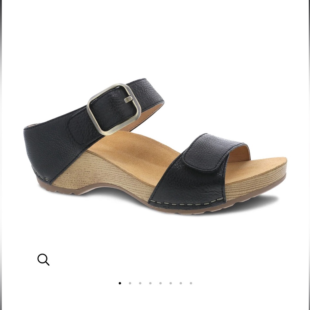 Black Dansko Tanya sandals